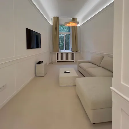 Shopping Street - Stylish Living, Modern, Appartement