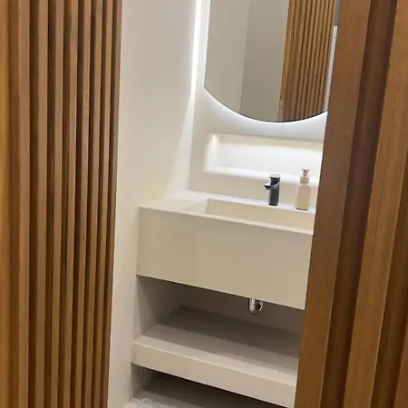 Shopping Street - Stylish Living, Modern, 부다페스트